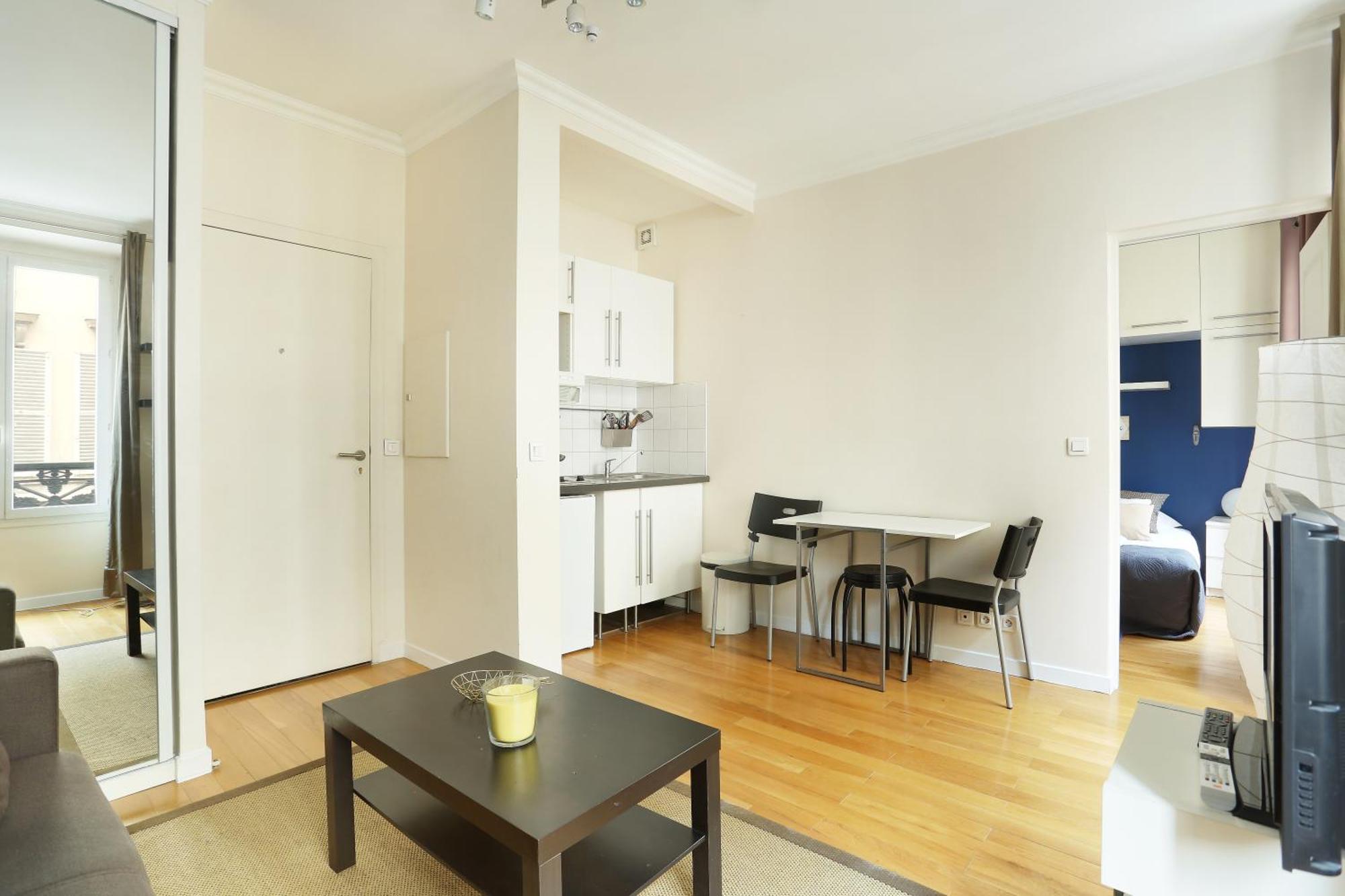 Pick A Flat'S Apartments In Batignolles - Rue Biot Paříž Exteriér fotografie